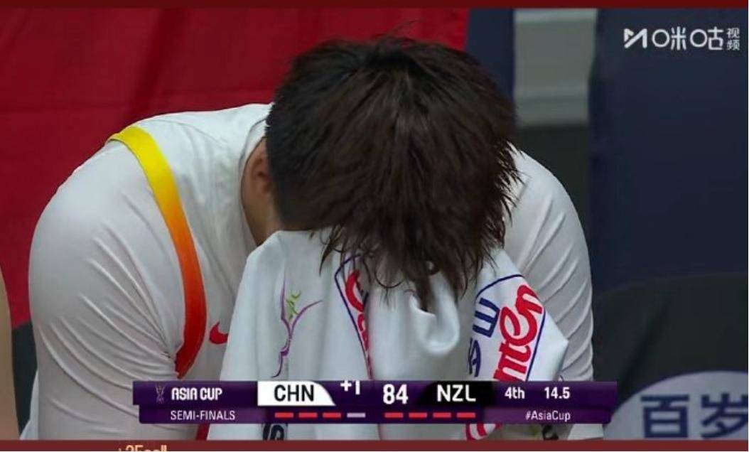 开云全站-包含持续失利首场状态出色，TL观众沸腾！，Ming重返赛场气势如虹延续的词条